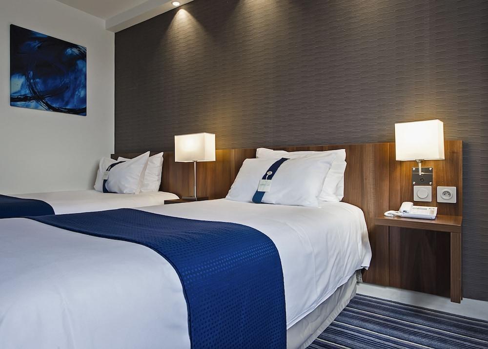Holiday Inn Express Lille Centre By Ihg Экстерьер фото