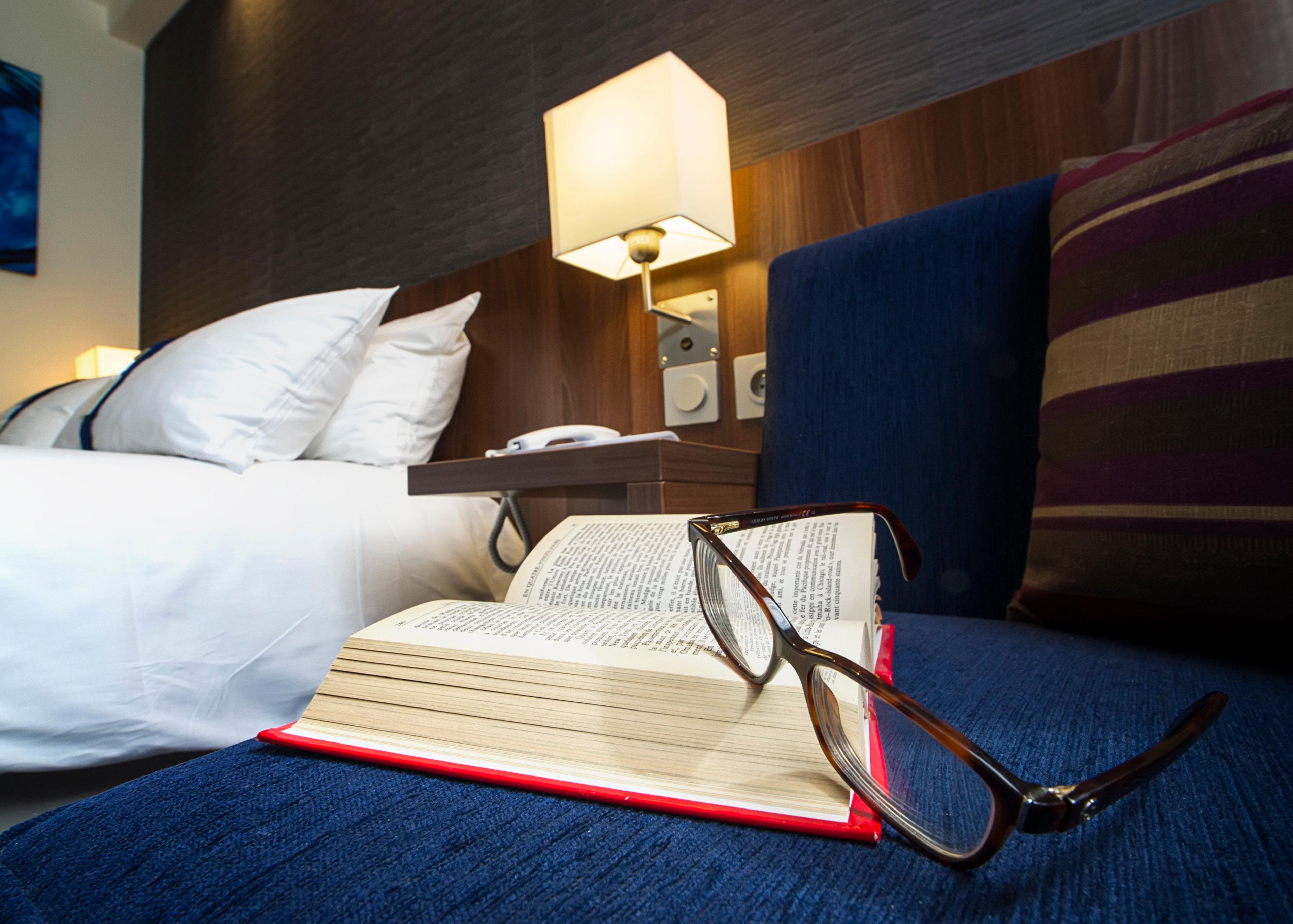 Holiday Inn Express Lille Centre By Ihg Экстерьер фото