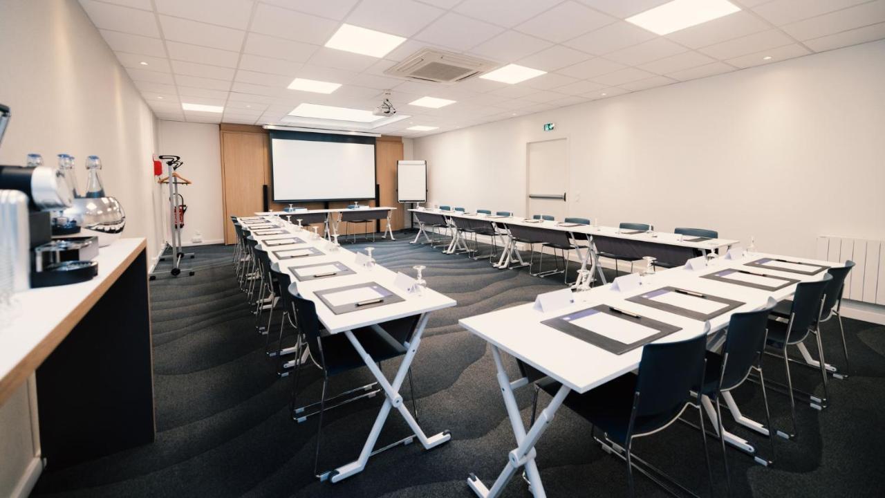 Holiday Inn Express Lille Centre By Ihg Экстерьер фото