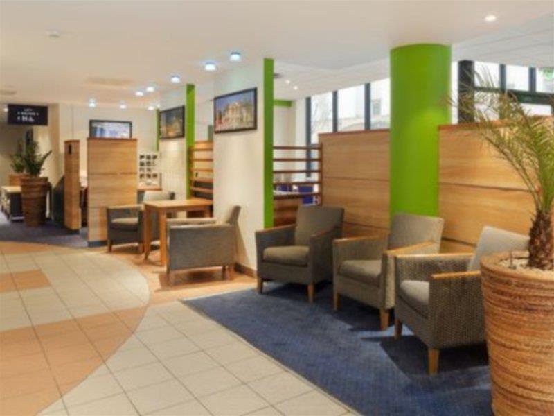 Holiday Inn Express Lille Centre By Ihg Экстерьер фото