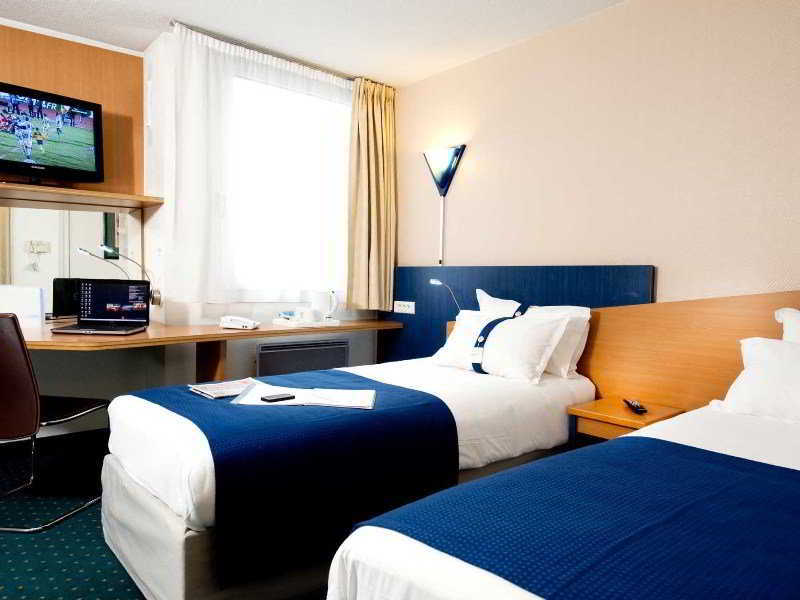 Holiday Inn Express Lille Centre By Ihg Экстерьер фото