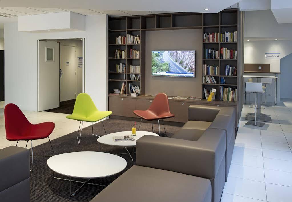 Holiday Inn Express Lille Centre By Ihg Экстерьер фото